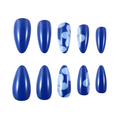 Künstlerisches Floral Nagelset Brehn