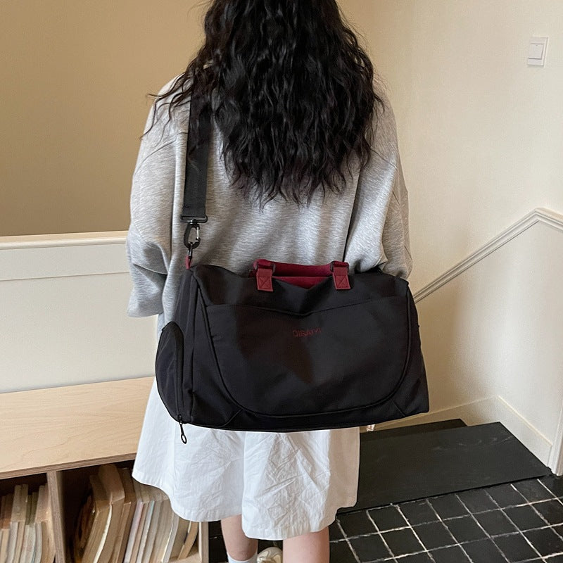 Damen Sportliche Reisetasche mit verstellbarem Tragesystem Brehn
