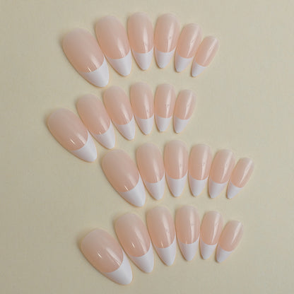 Elegante Stiletto French Tip Druck-Nägel Brehn