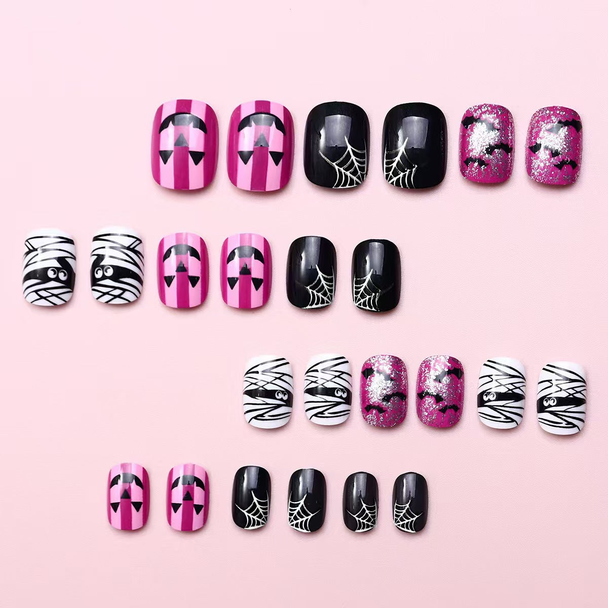 Kreatives Halloween-Nagelset Brehn