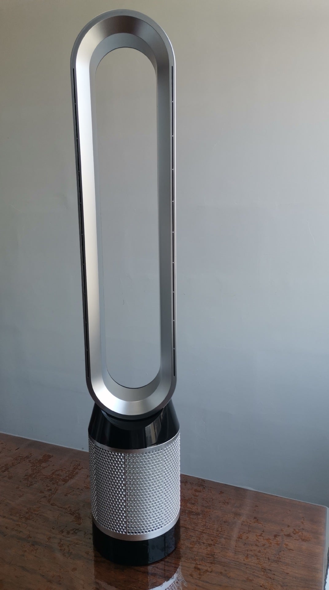 Kühlender bladeless Turmventilator mit HEPA-Luftreiniger und Fernbedienung Brehn