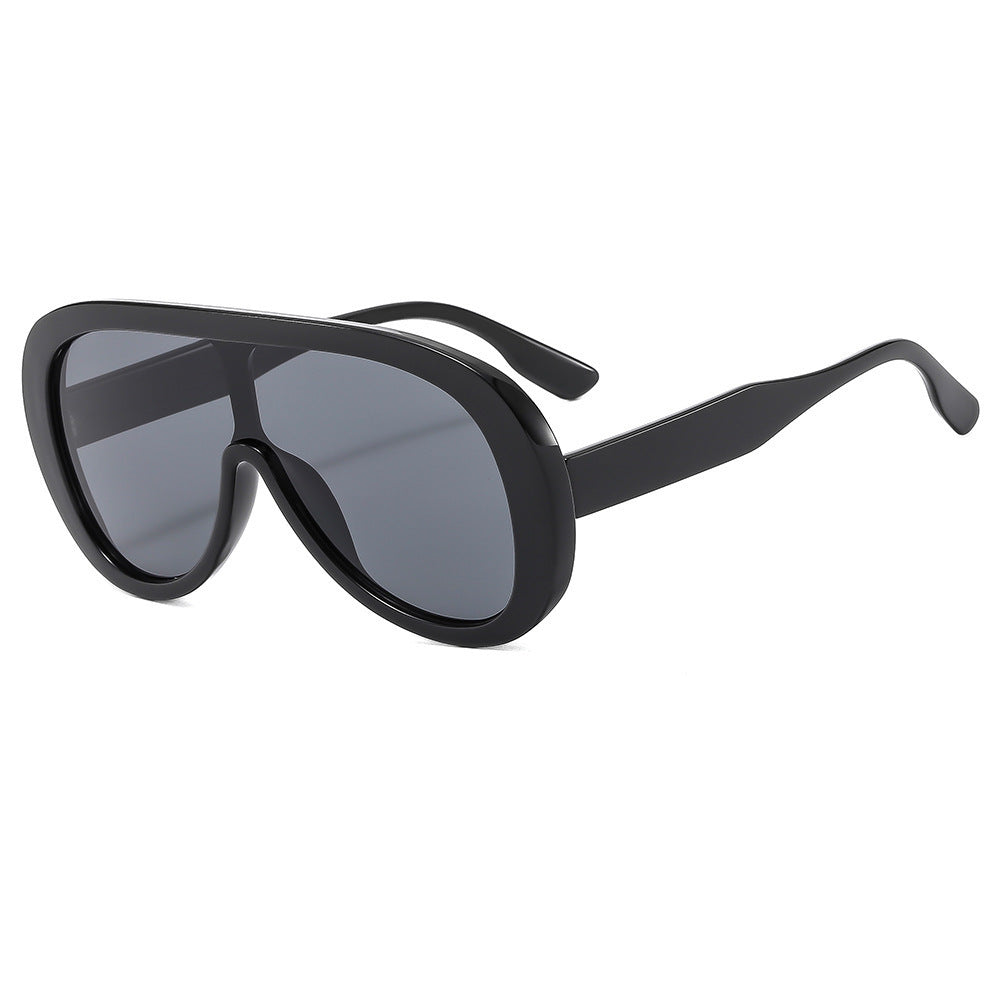Damen modische Sonnenbrille mit breitem Rahmen Brehn