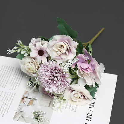 Seidenblumenstrauß