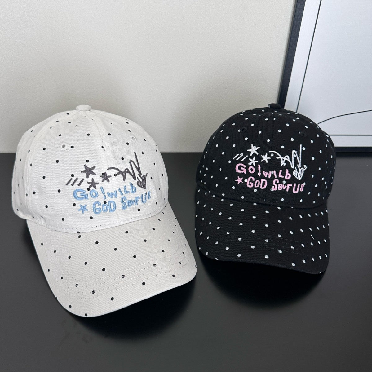 Damen Trendy gepunktete bestickte Baseballmütze Brehn