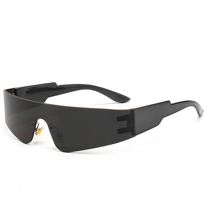 Damen Sportliche Sonnenbrille mit futuristischem Design Brehn