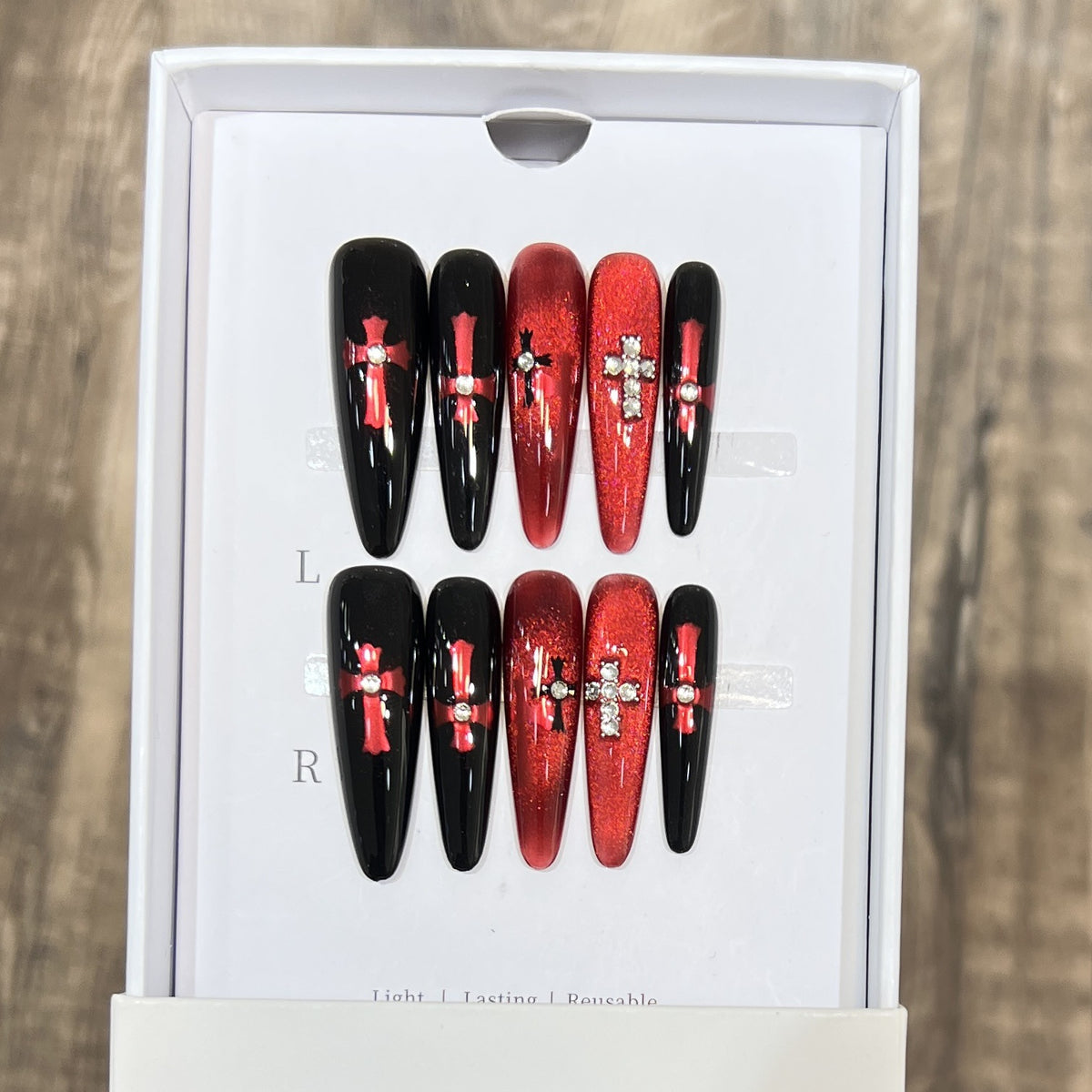 Glamouröser Stiletto Press-On Nagelset Brehn