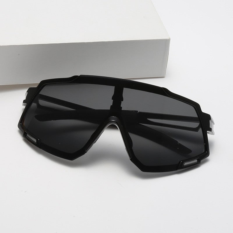 Herren Sportliche Outdoor-Sonnenbrille mit robustem Rahmen und polarisierten Gläsern Brehn