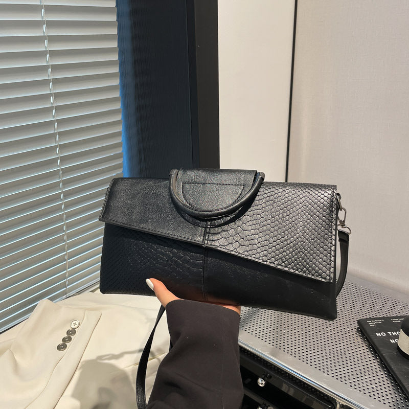 Strukturierte Texturierte Clutch Tasche Brehn