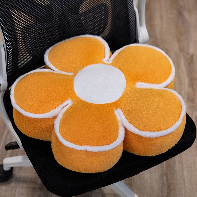 Gepolstertes Sitzkissen in Blumenform mit Kunstleder‑Mittelstück und flauschiger Randpolsterung