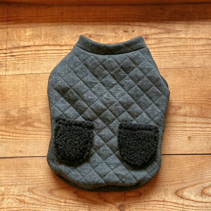 Gepolsterte Sherpa-Taschenhunde-Pullover-Weste