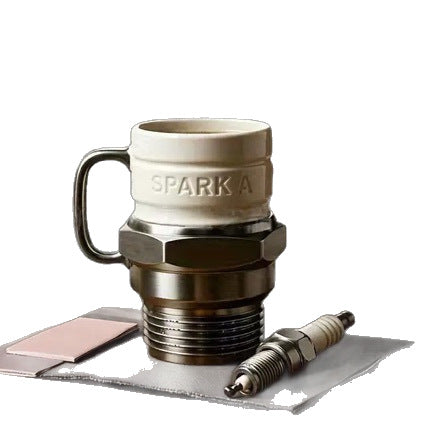 Lustige Kaffeetasse im Schraubengewinde-Design Brehn