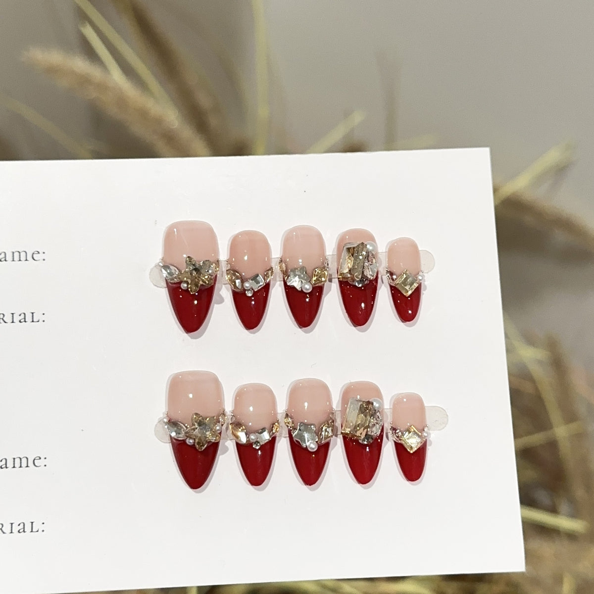 Designer Stiletto Press-On Nagel Set