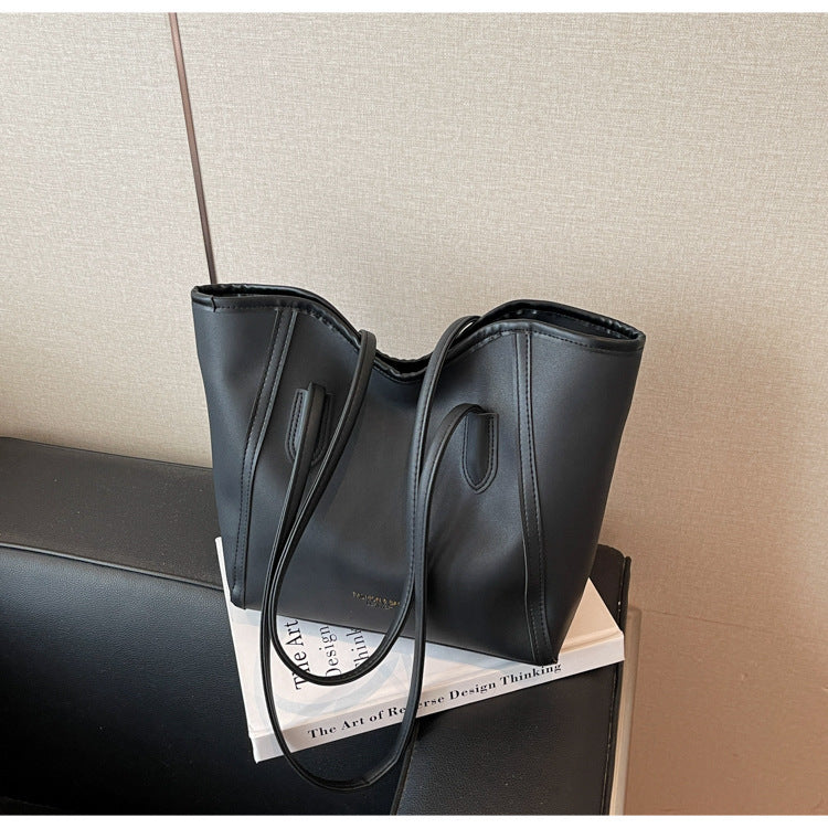 Elegante vielseitige Tote Tasche Brehn