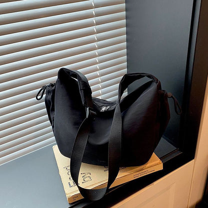 Entspannte Sling-Tasche Brehn