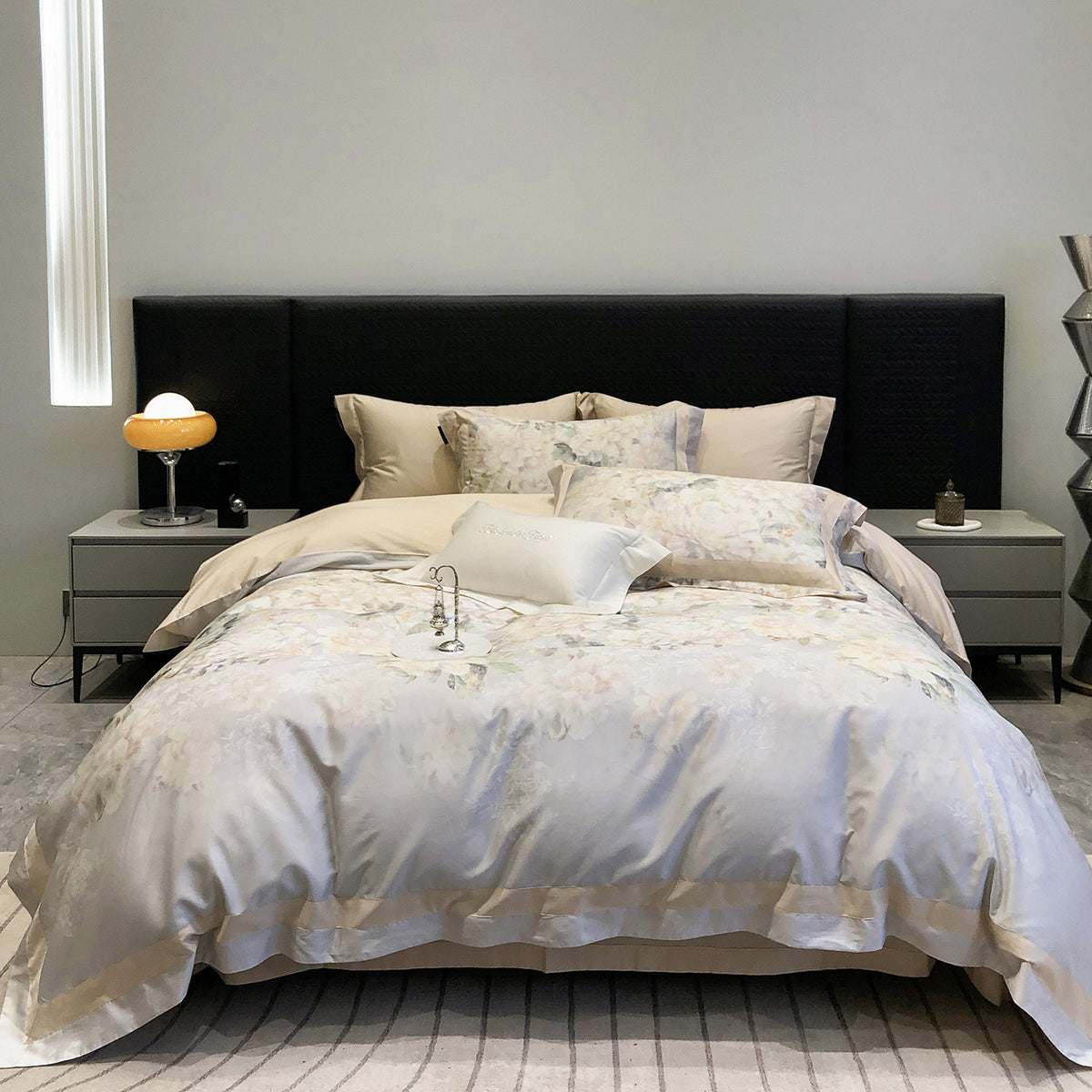 Luxuriöses Baumwollsatin-Bettwäsche-Set mit Tier-Toile-Motiv und Satinkante