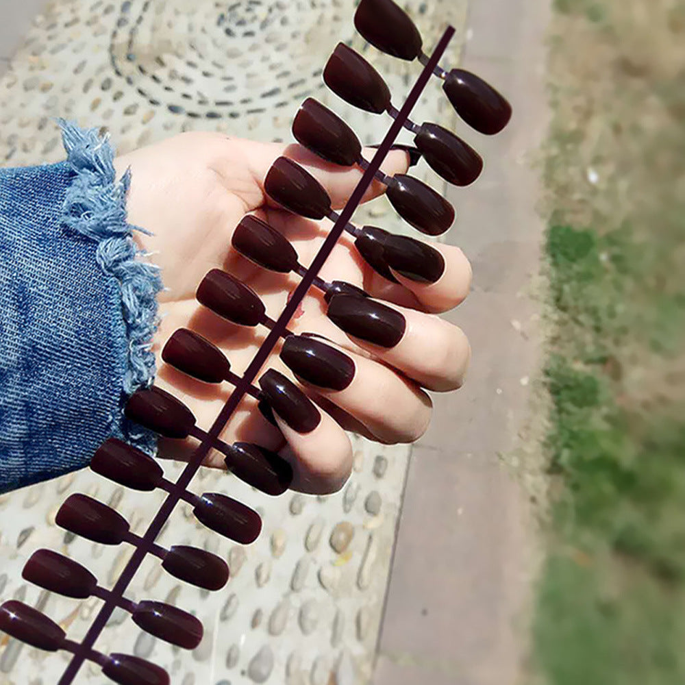 Natürliche Nagelspitzen Brehn