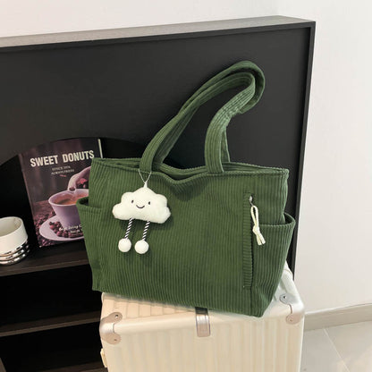 Gemütliche strukturierte Stofftasche