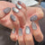 Glänzende Finish Press-On Nail Set Brehn