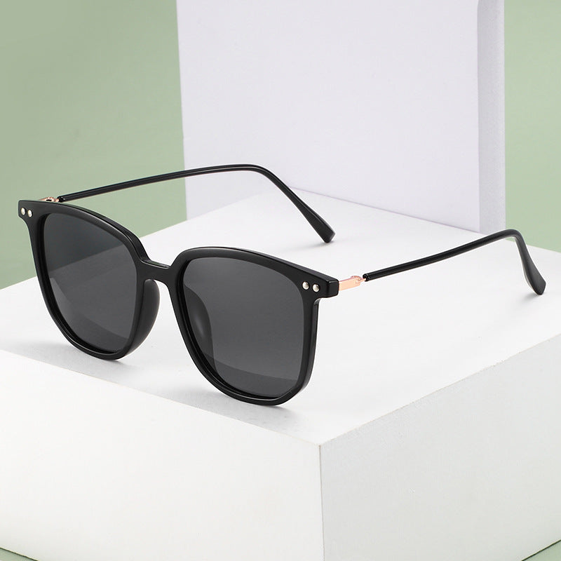Damen modische Oversized-Sonnenbrille mit robustem Rahmen und UV-Schutz Brehn