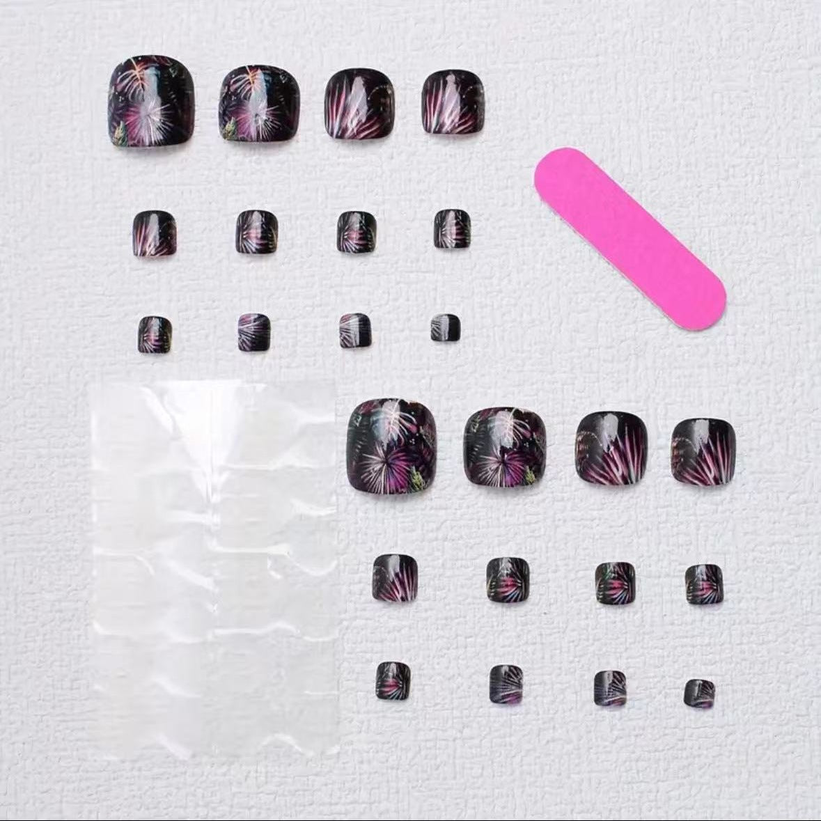 Fußnagelkunstset mit kreativen floralem Design Brehn
