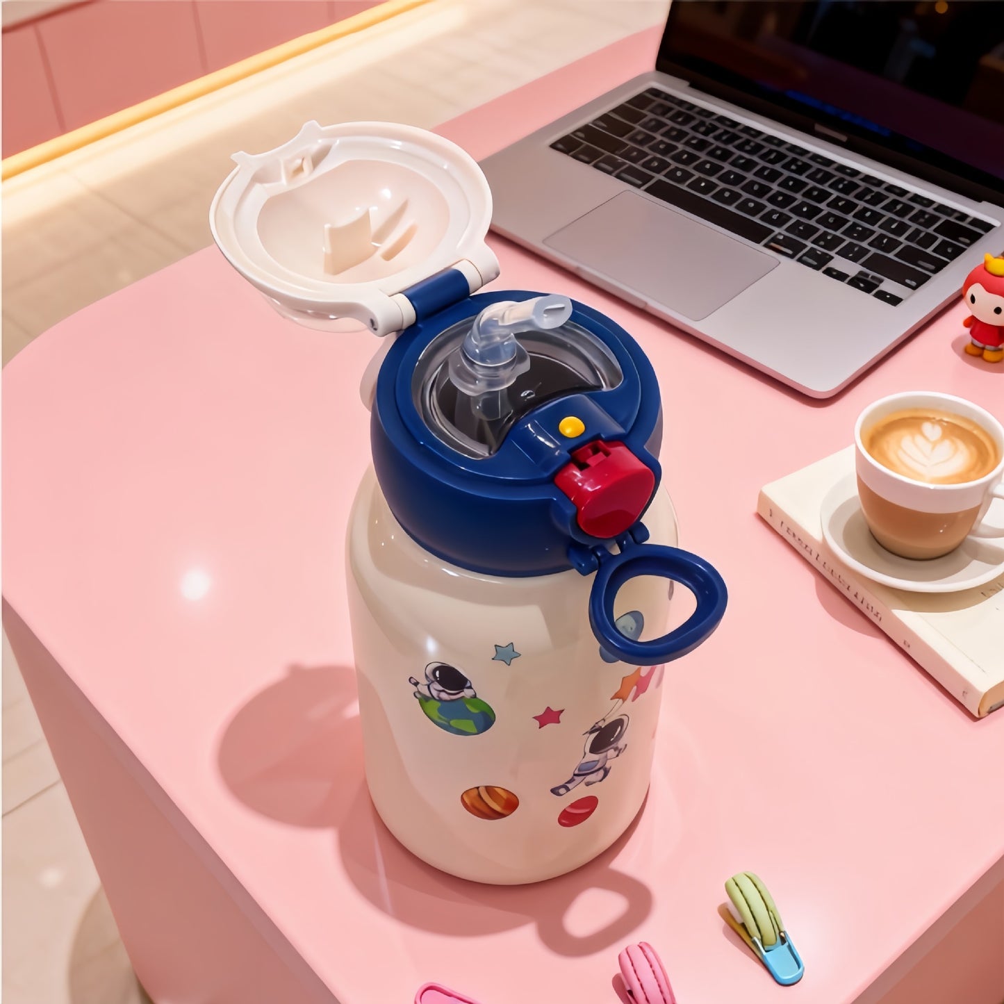 Damen Trinkflasche mit einzigartigem Astronauten-Design Brehn
