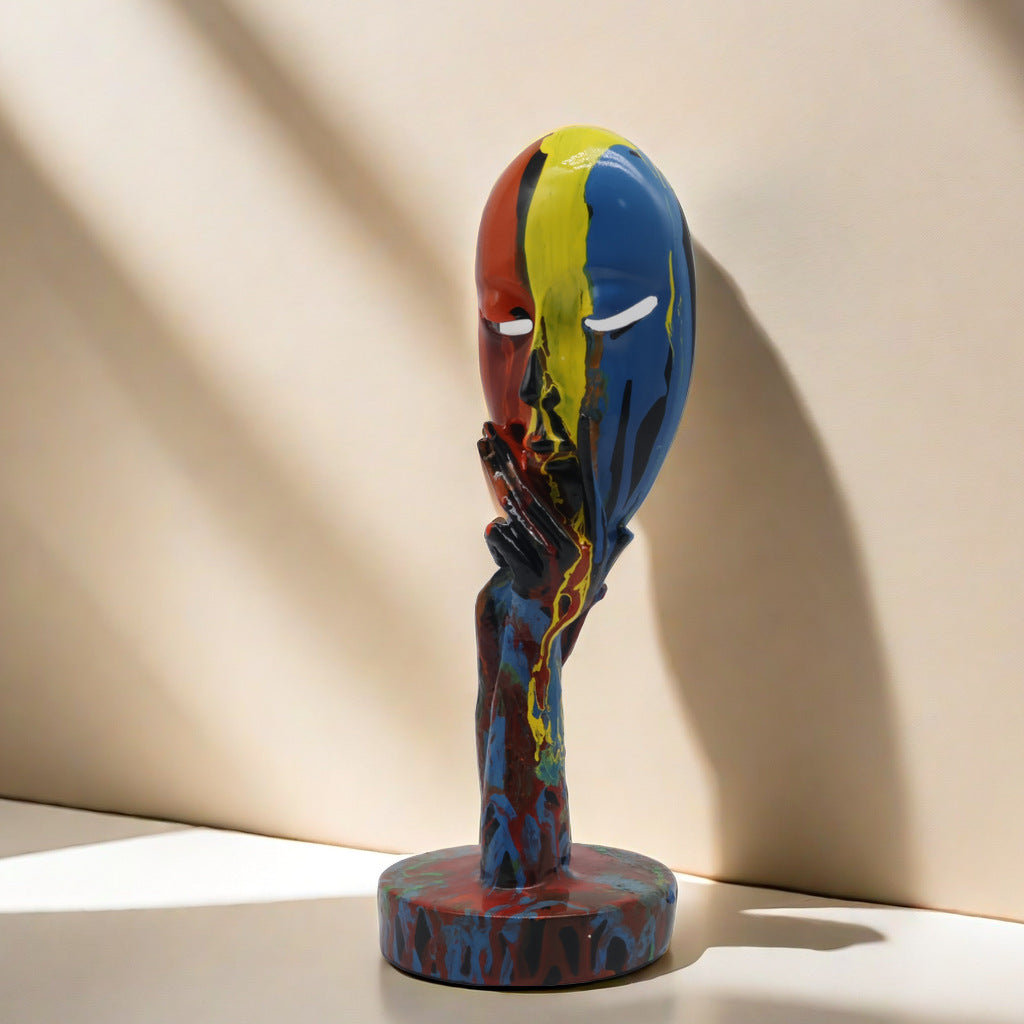 Kunstvolle Dekoration in Gestalt einer nachdenklichen Figur Brehn