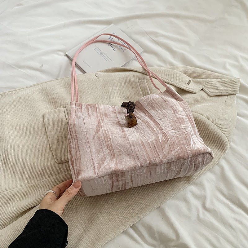 Schicke strukturierte Handtasche Brehn