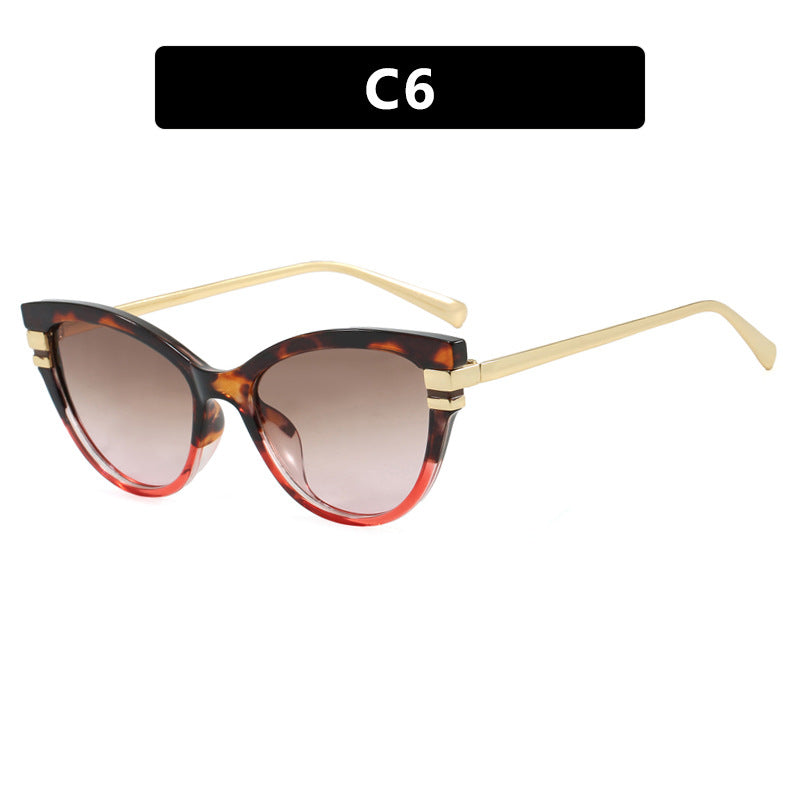 Damen Cat-Eye Sonnenbrille mit elegantem Kunststoffrahmen und goldenen Akzenten Brehn