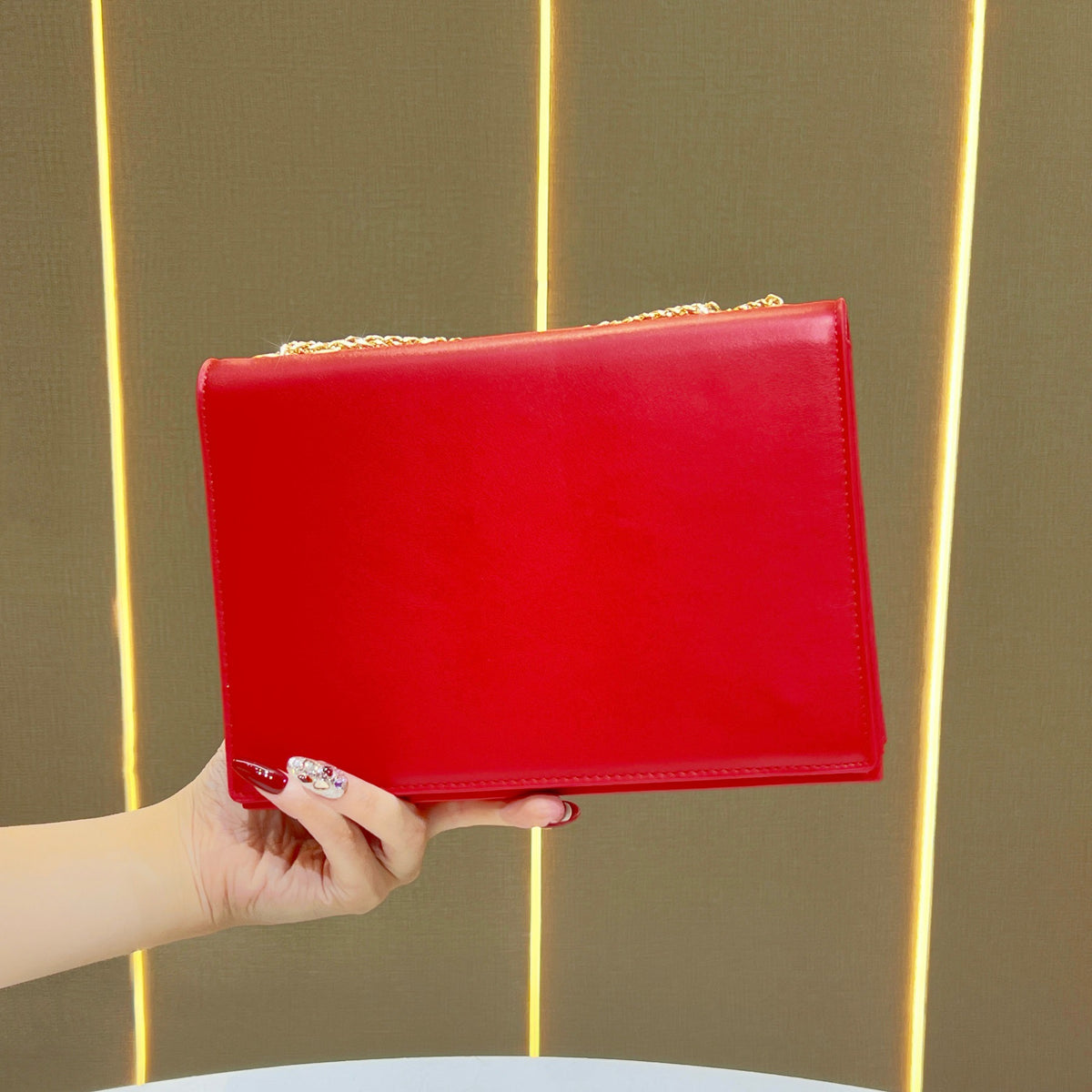 Minimalistische Umschlag-Clutch
