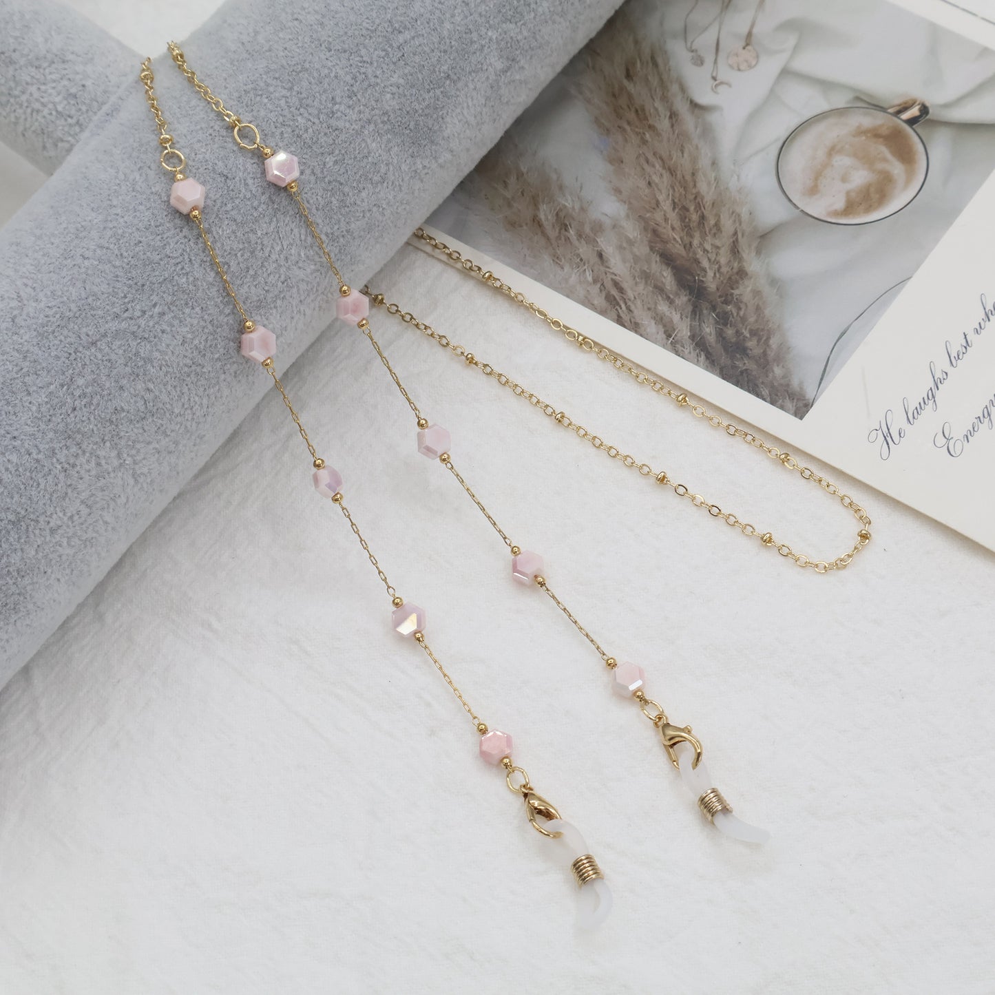 Elegante goldene Ketten Halskette mit Edelsteinen Brehn
