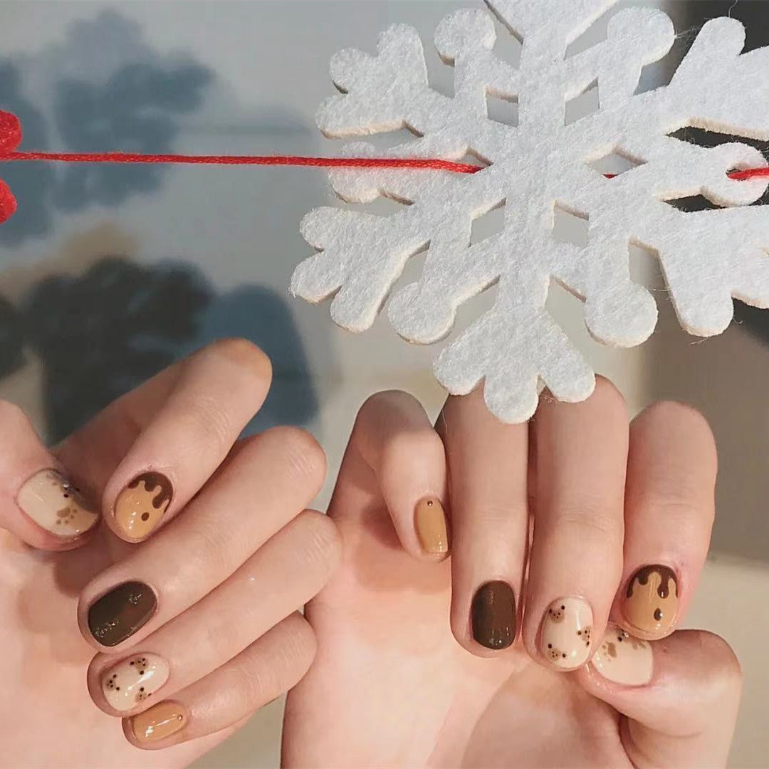 Niedliches Cartoon-Themen Press-On-Nagelset