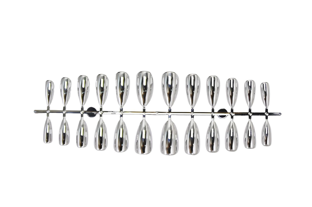 Kunstnagelset mit eleganter Form und Glanz Brehn