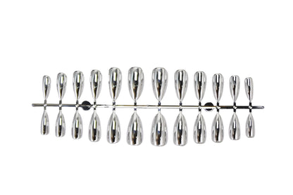 Kunstnagelset mit eleganter Form und Glanz Brehn