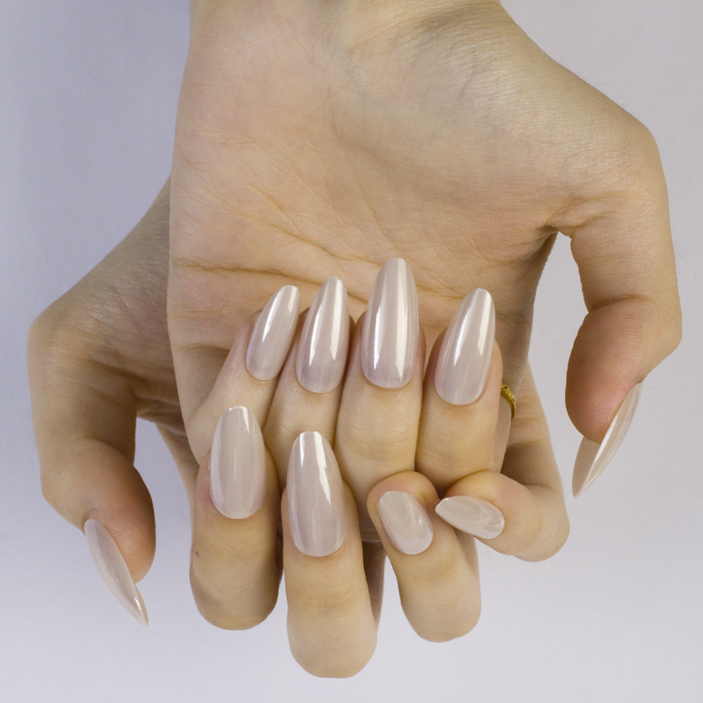 Premium Kunstägel mit Stilvollem Stiletto-Design Brehn