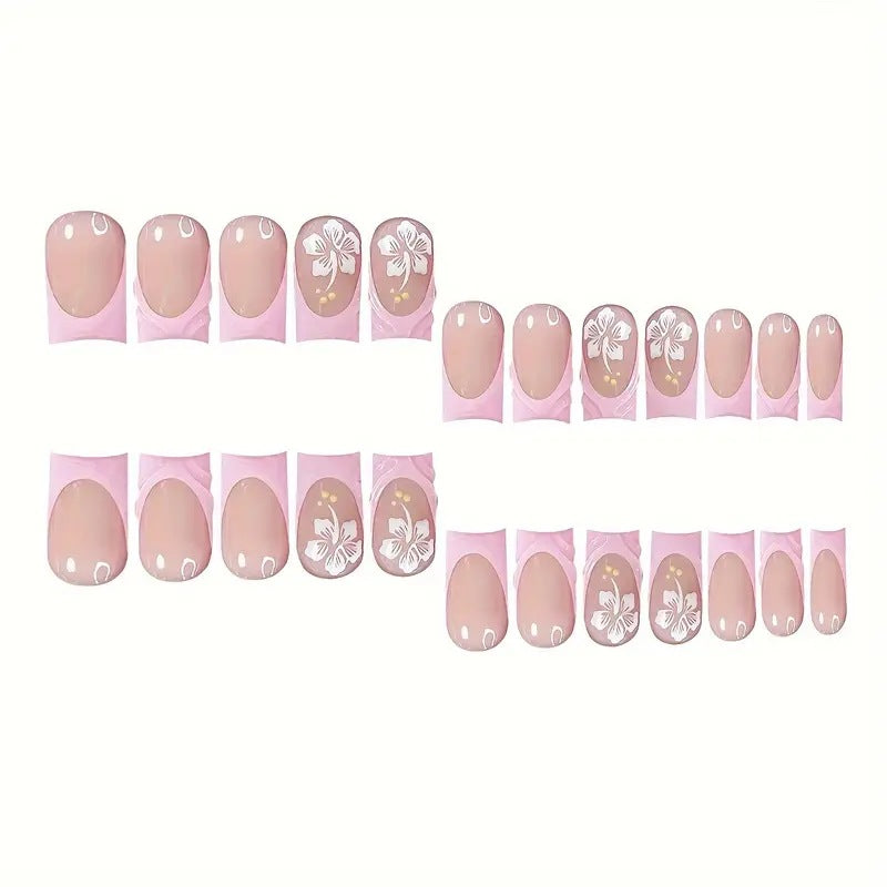 Elegante Florale Kunst Nagelverzierungen Brehn