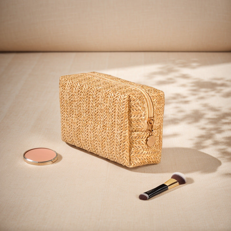 Kosmetiktasche Aus Natürlichem Bastmaterial mit Elegantem Design Brehn
