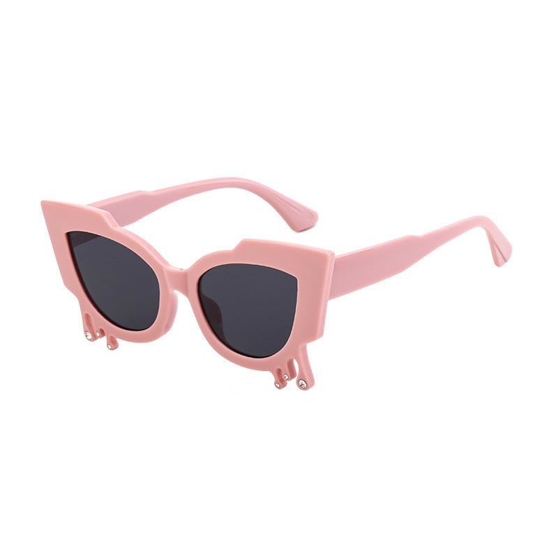 Damen Exklusive Katzenaugen-Sonnenbrille mit kunstvollen Details Brehn