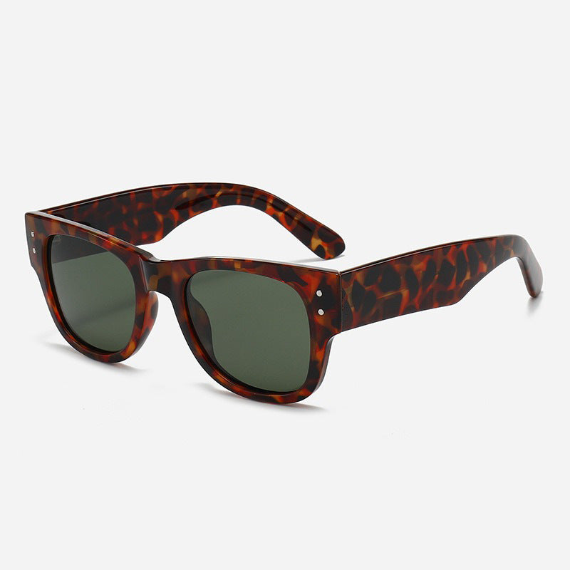 Damen Sonnenbrille im minimalistischen und eleganten Design Brehn