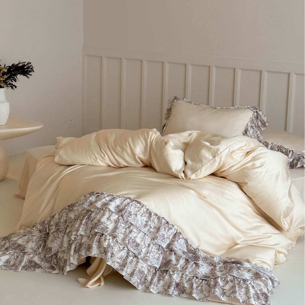 Satin-Bettwäschegarnitur mit Marmor-Print, extra-feinem Satin und Hotelverschluss