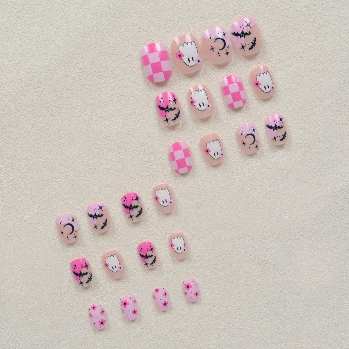 Kreative Nagelkunst mit Halloween-Motiven Brehn