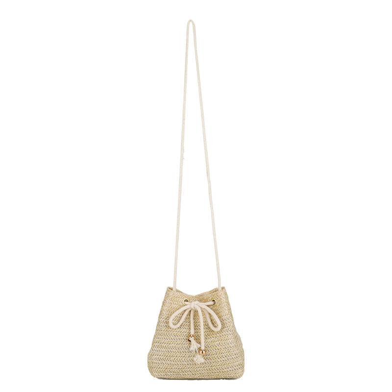 Bohemian-inspirierte gewebte Mini-Zugbandtasche Brehn