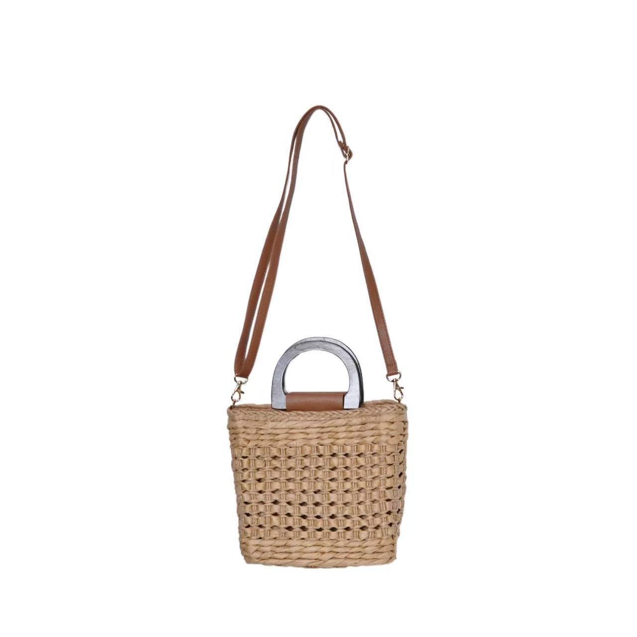 Handtasche Aus Geflochtenem Naturmaterial mit Komfortabler Schultertragevorrichtung Brehn