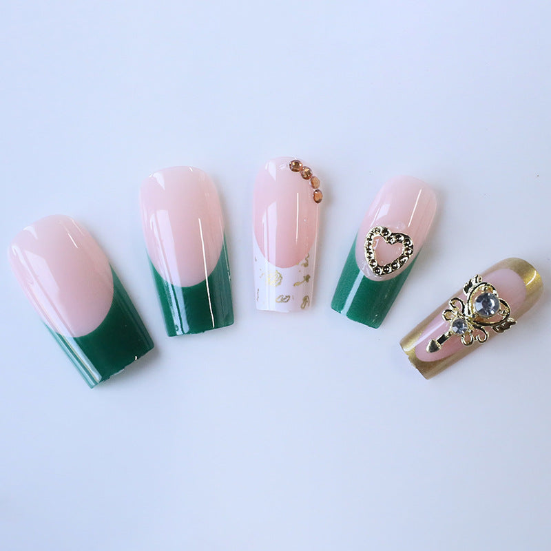 Luxuriöse Acryl-Nagelkunst-Verstärkungen mit Edelsteinakzenten Brehn