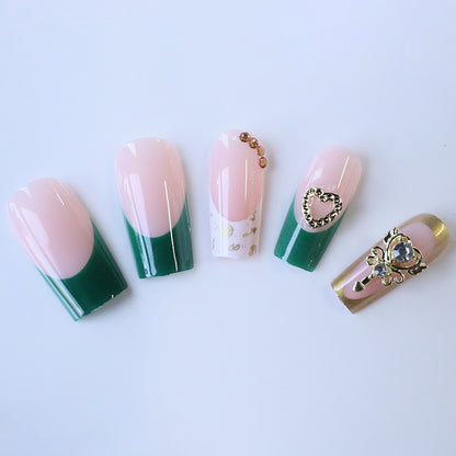 Luxuriöse Acryl-Nagelkunst-Verstärkungen mit Edelsteinakzenten Brehn
