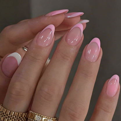 Premium Press-On Nail Set mit elegantem French Tip Design Brehn