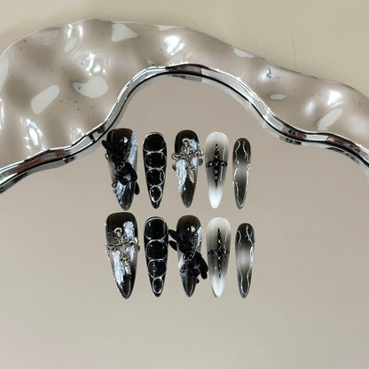 Künstlerisches Gothic-Themen Press-On Nagelkunst Set
