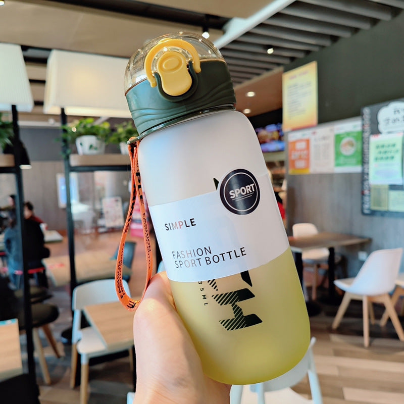 Damen Stylische Wasserflasche mit Tragelasche Brehn