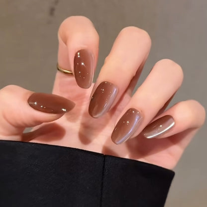 Glänzendes dekoratives Press-On-Nagelset Brehn