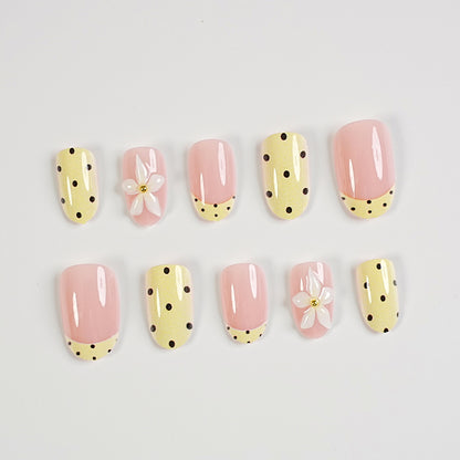Künstlerisches Press-On-Nagelset