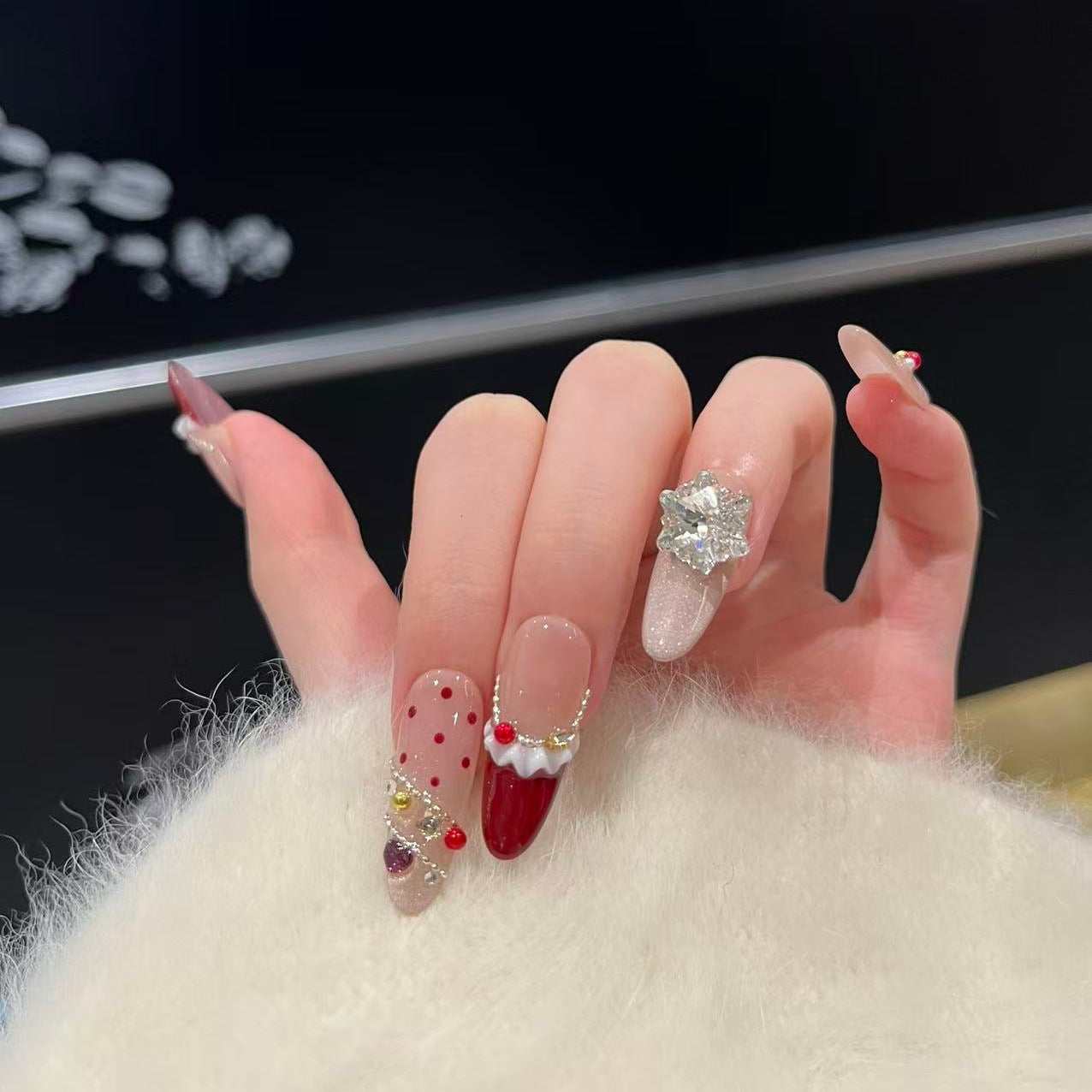 Festliches Nagelkunst-Set zum Aufkleben Brehn